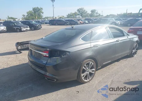 2017 Ford Fusion Titanium из США, поврежденный, VIN 3FA6P0K92HR414609